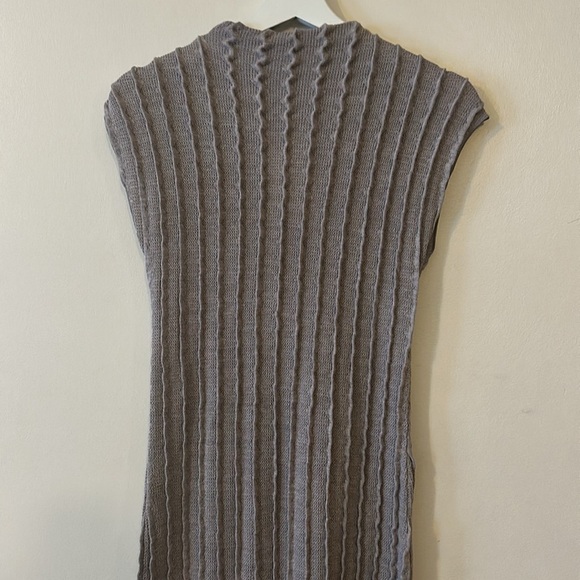 Zara Ribbed Textured Soft Stretch Knit Sleeveless Midi Dress - Picture 15 of 15
